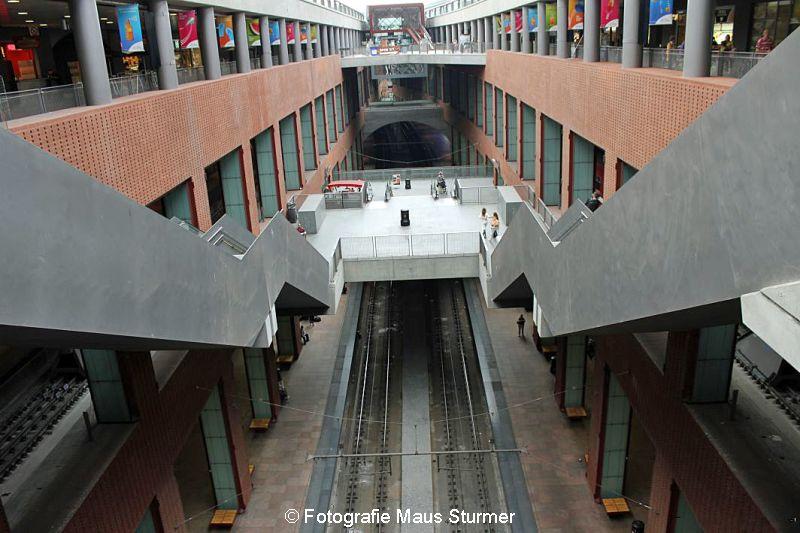 2010-08-02 (4) Antwerpen station.jpg
